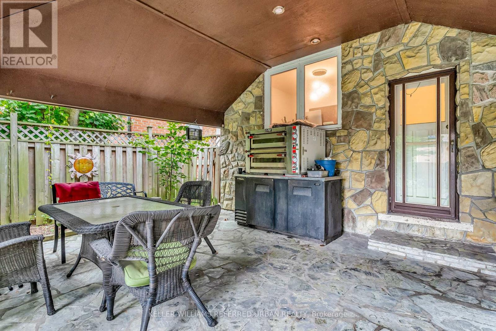 115 Ashbourne Drive, Toronto, Ontario  M9B 4H9 - Photo 25 - W13175834