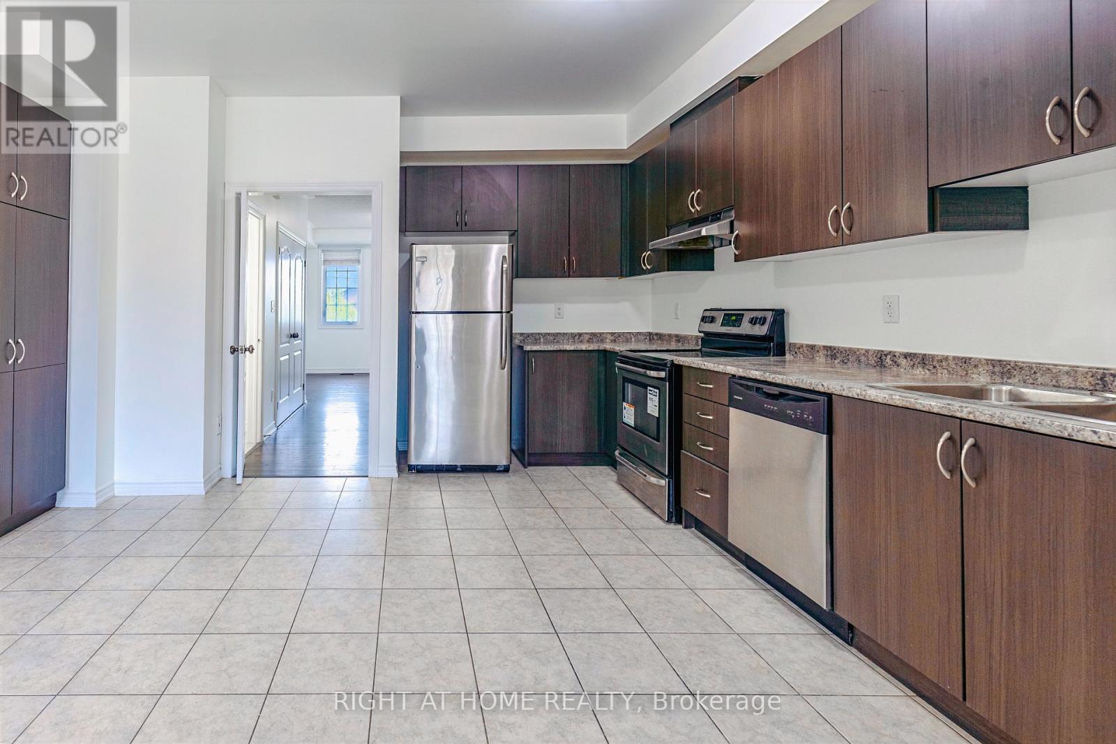 Upper - 11 Telegraph Street, Brampton, Ontario  L6Z 0H9 - Photo 18 - W13175844