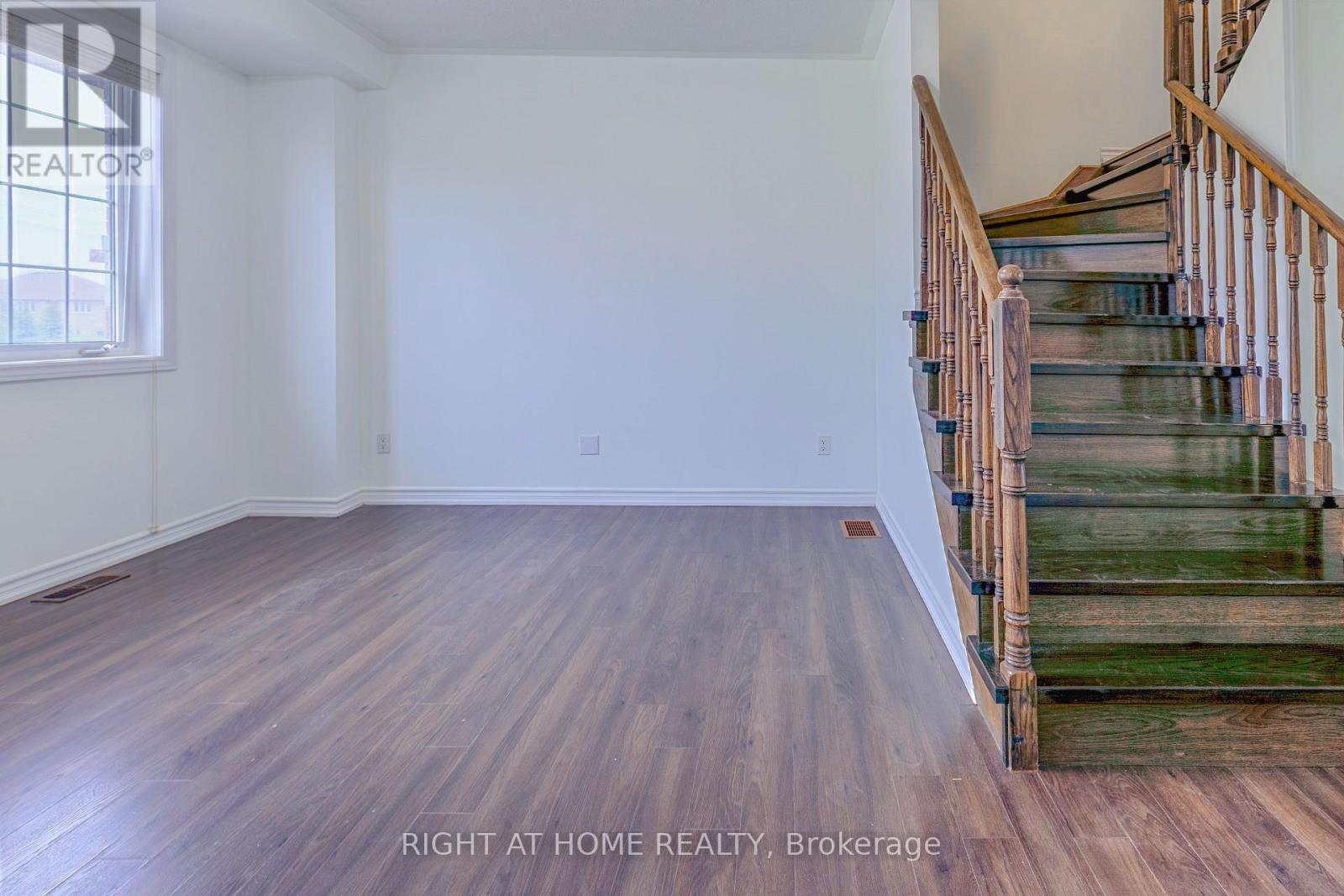 Upper - 11 Telegraph Street, Brampton, Ontario  L6Z 0H9 - Photo 9 - W13175844