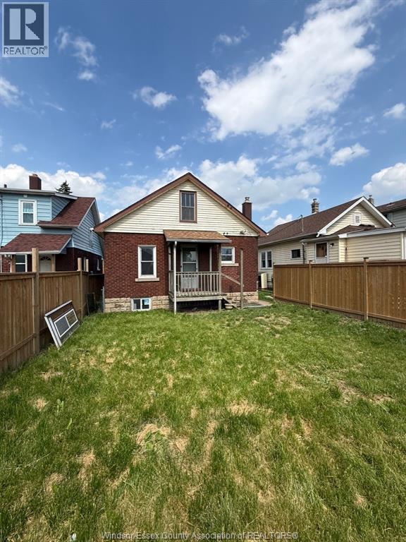 1069 Elm, Windsor, Ontario N9A 5H8 - Photo 17 - 26012173