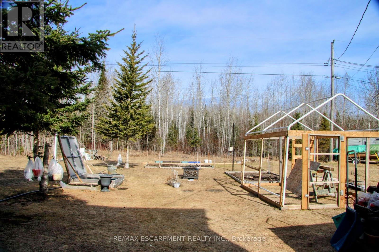80 Matachewan Road, Manitouwadge, Ontario  P0T 0A6 - Photo 40 - X13175730