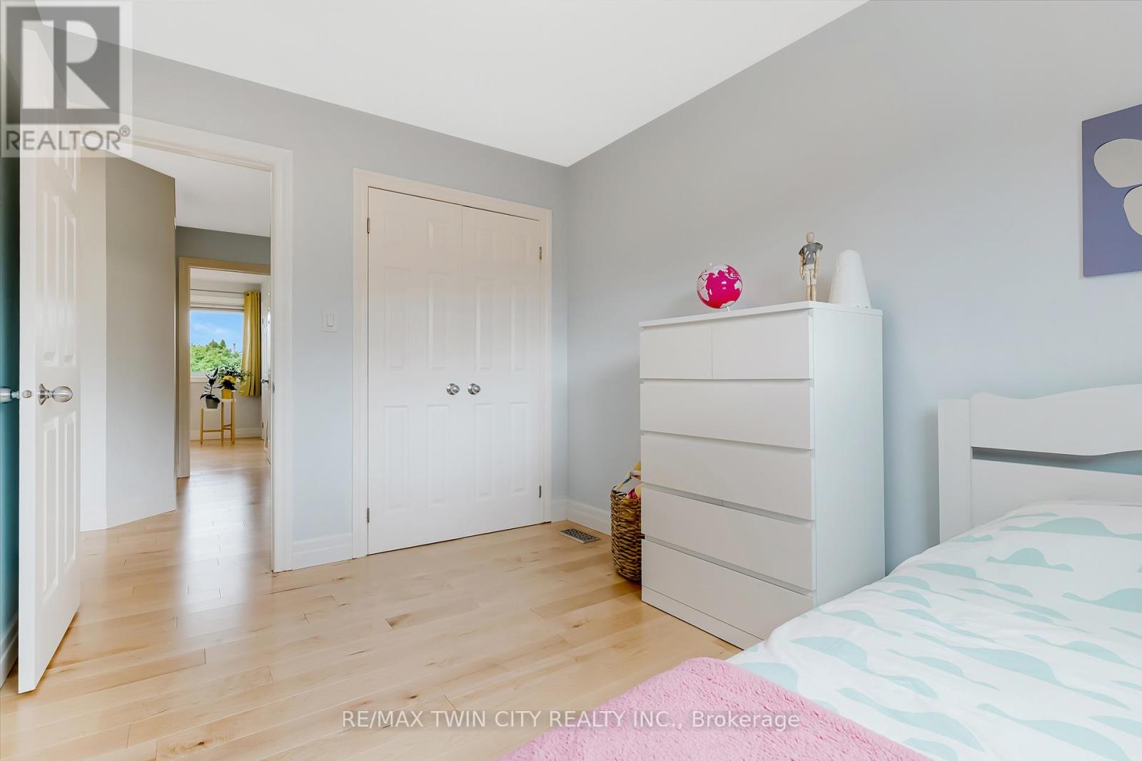 42 Handorf Drive, Cambridge, Ontario  N3C 3Y3 - Photo 24 - X13175758
