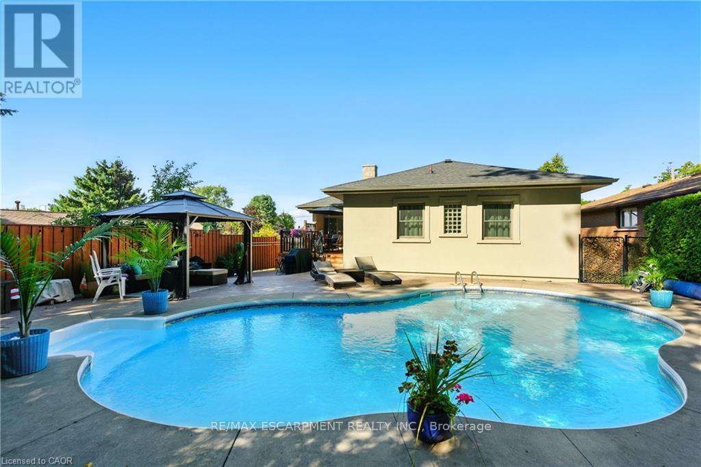 48 Brentwood Drive, Hamilton, Ontario  L8G 2W8 - Photo 28 - X13175856