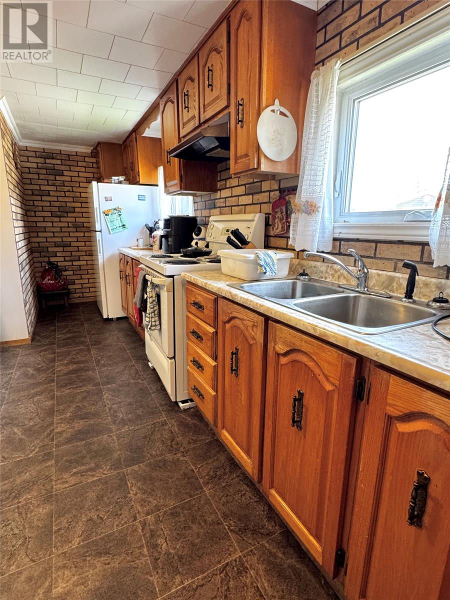62 Main Street, Howley, Newfoundland & Labrador A0K 3E0 - Photo 7 - 1298047