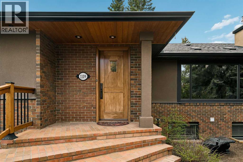 1109 Council Way Sw, Calgary, Alberta  T2T 1X5 - Photo 5 - A2313354