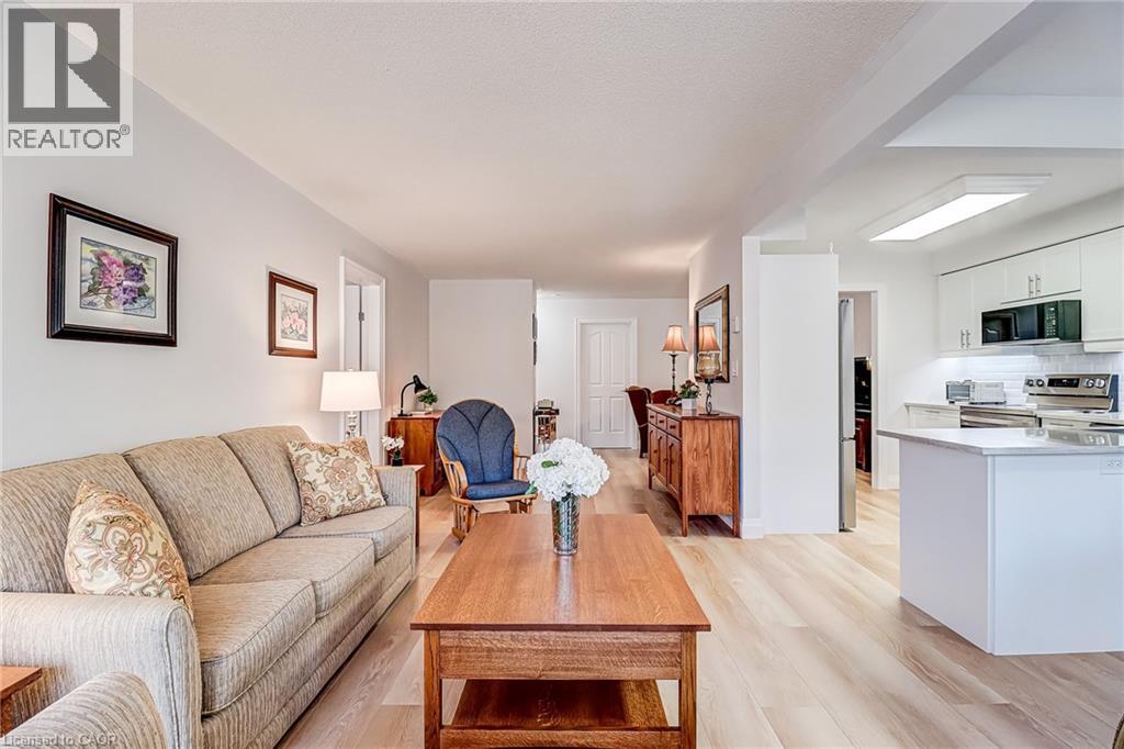 3050 Pinemeadow Drive Unit# 57, Burlington, Ontario  L7M 3X5 - Photo 16 - 40818513