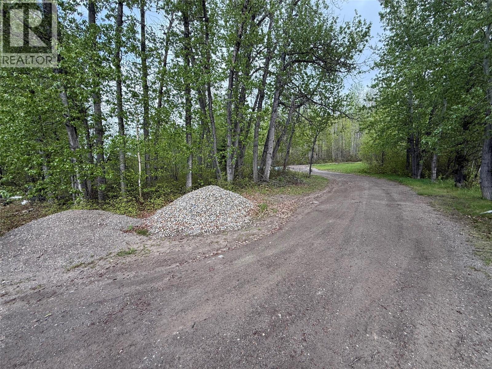6978 Moberly Lake Road S, Moberly Lake, British Columbia  V0C 1X0 - Photo 26 - 10388968