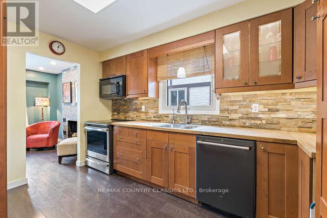 6963 Pamplona Mews, Mississauga, Ontario  L5N 1S5 - Photo 14 - W13170552