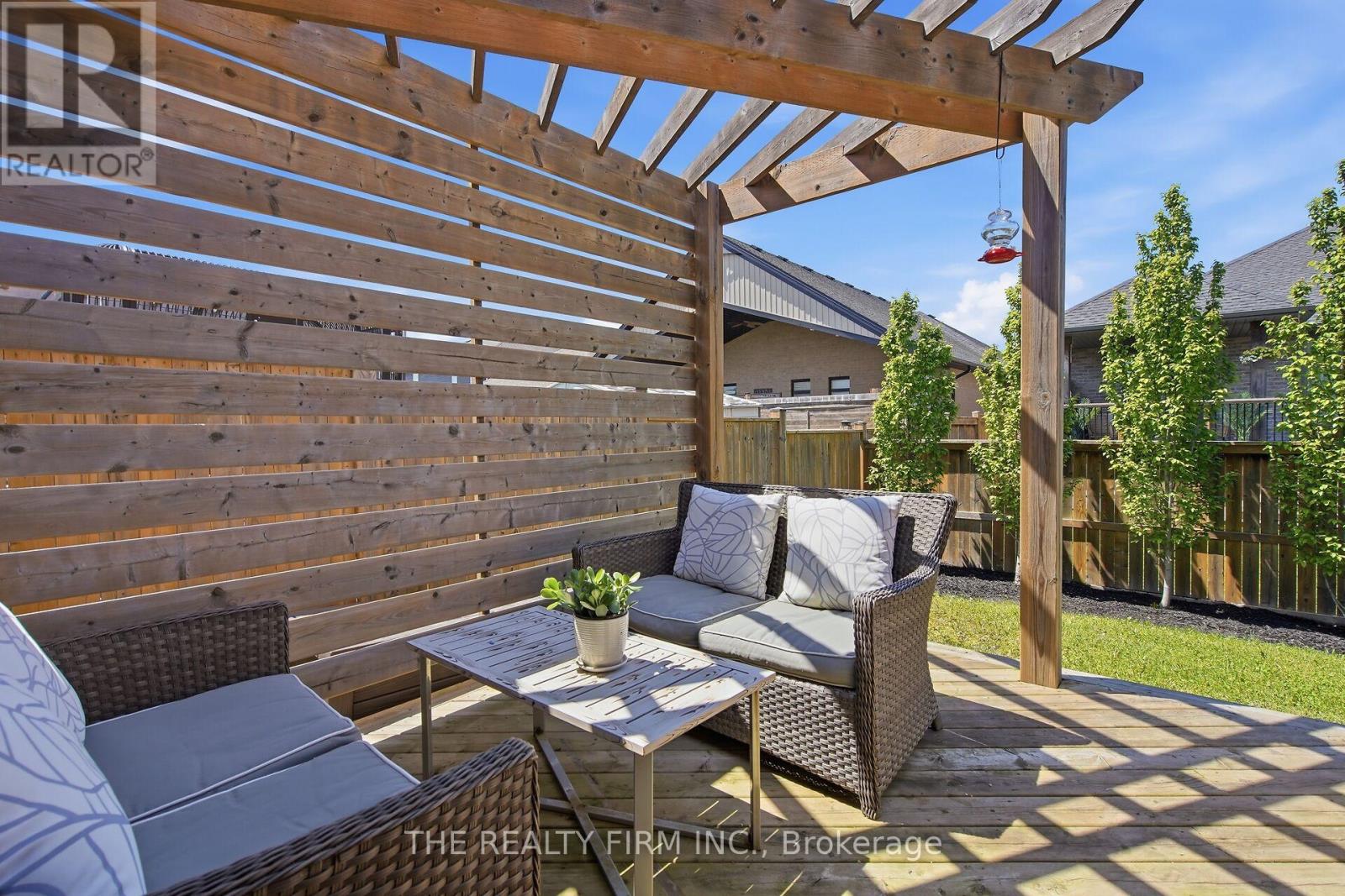 15 Glenwood Street, St. Thomas, Ontario  N5R 0G9 - Photo 36 - X13120810