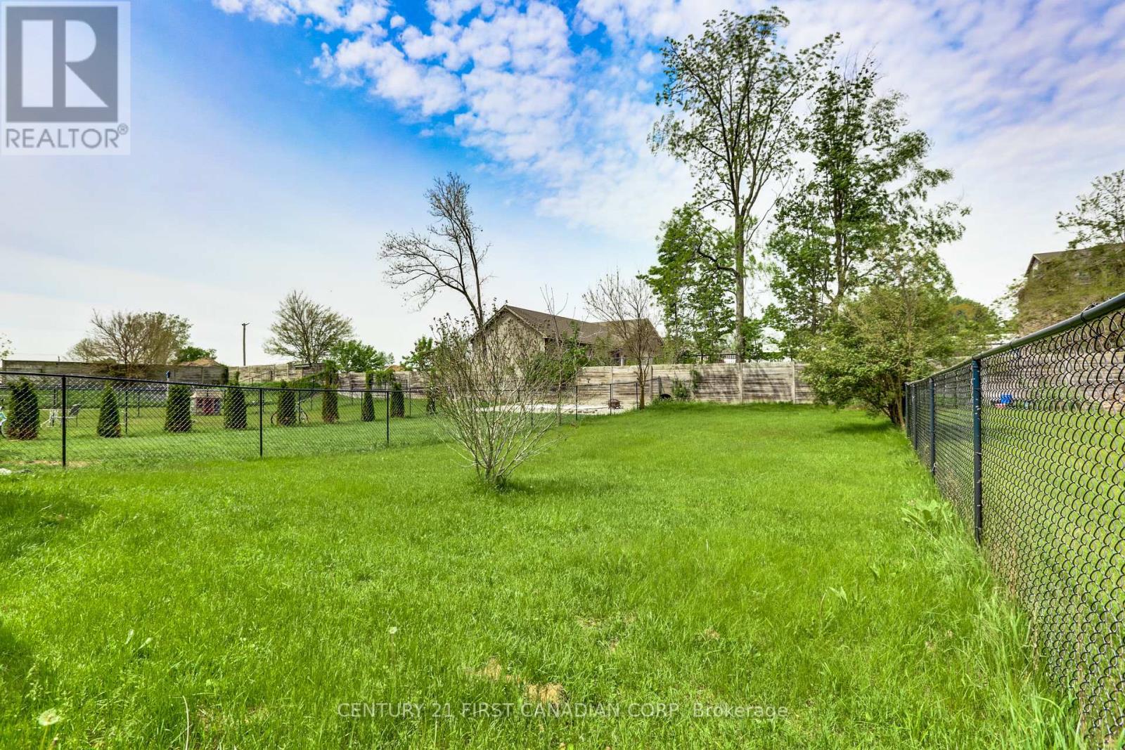 204 Ewart Street, Strathroy-Caradoc, Ontario  N7G 4G6 - Photo 39 - X13173342