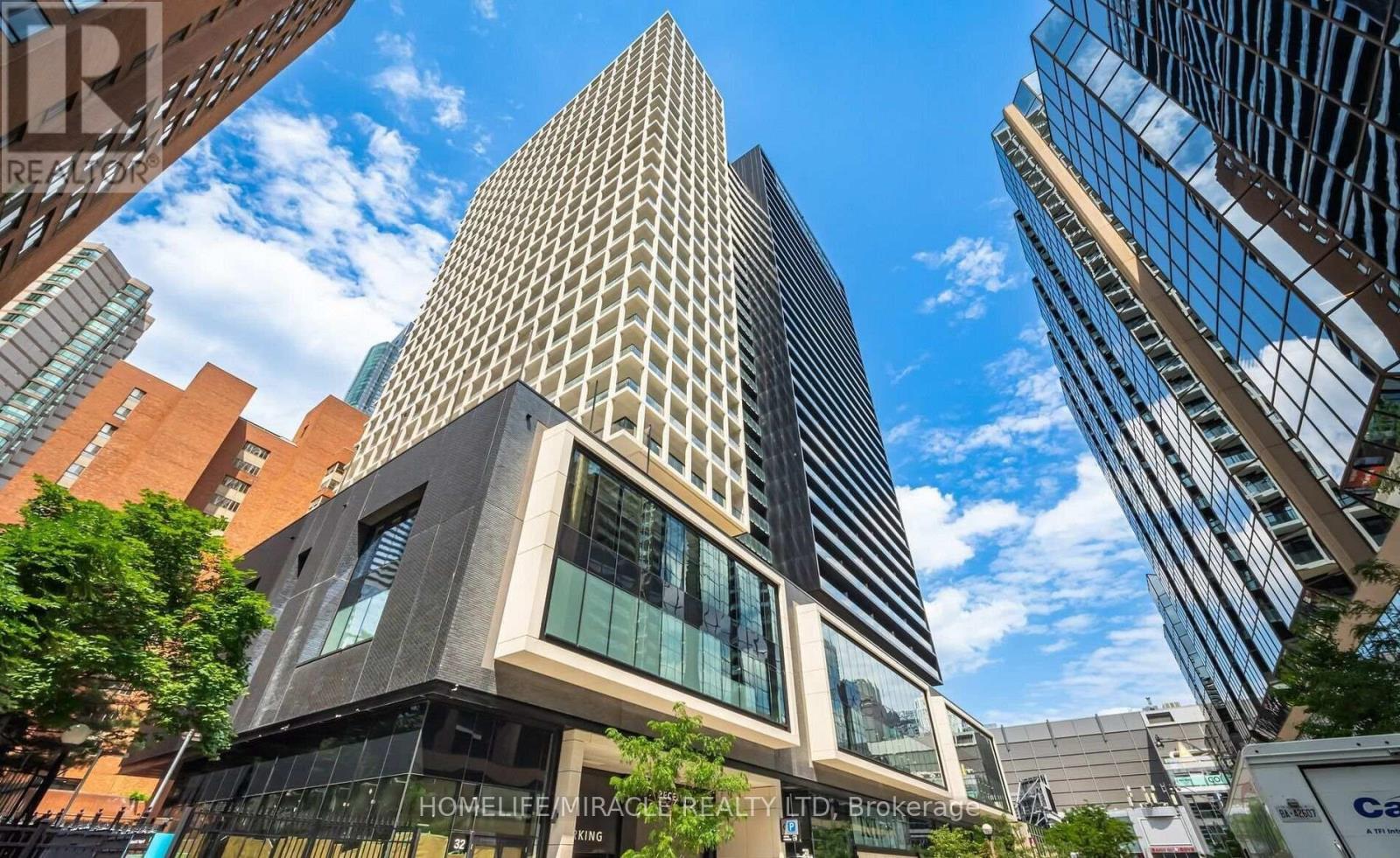 922 - 20 EDWARD STREET, Toronto, Ontario