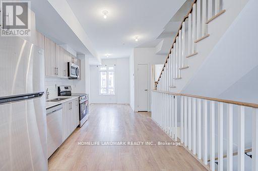 33 Case Ootes Drive, Toronto, Ontario  M4A 0C1 - Photo 6 - C13175980