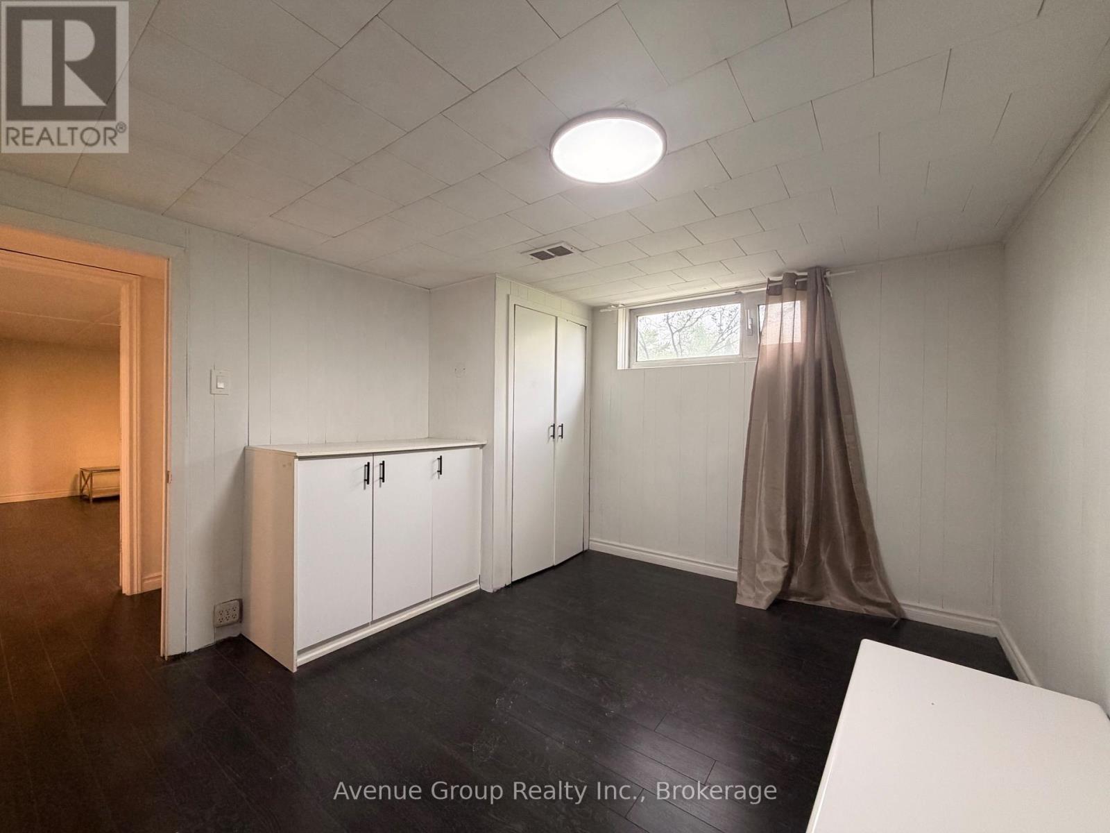 Lower - 10 Chipping Road, Toronto, Ontario  M3B 1L1 - Photo 11 - C13176046