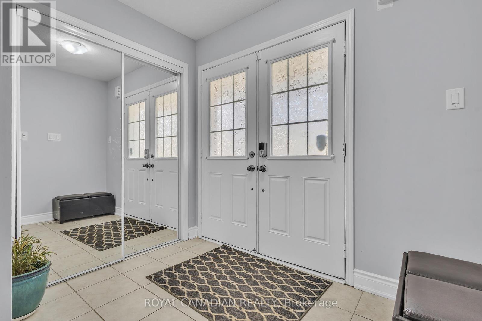 28 Cheevers Road, Brantford, Ontario  N3T 0K4 - Photo 8 - X13158240