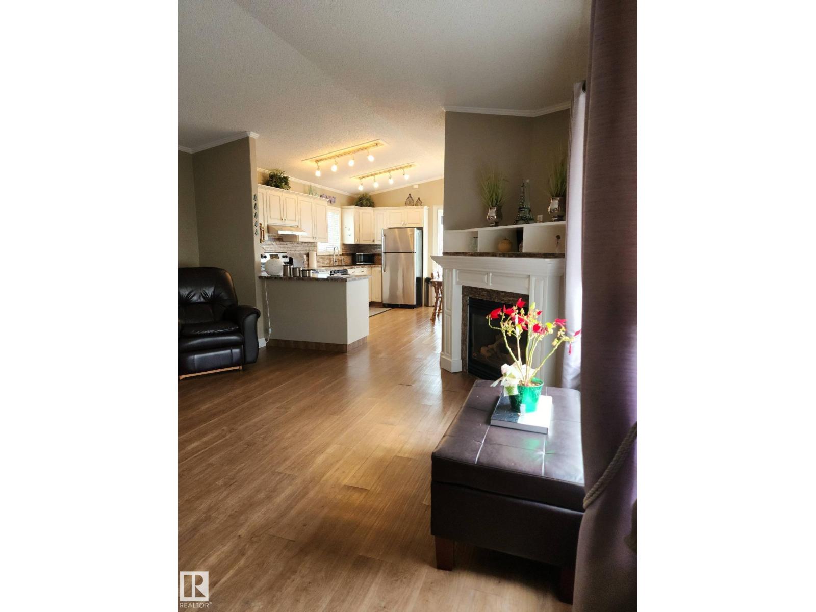 46 Willow Park Es, Leduc, Alberta  T9E 5R2 - Photo 8 - E4477990