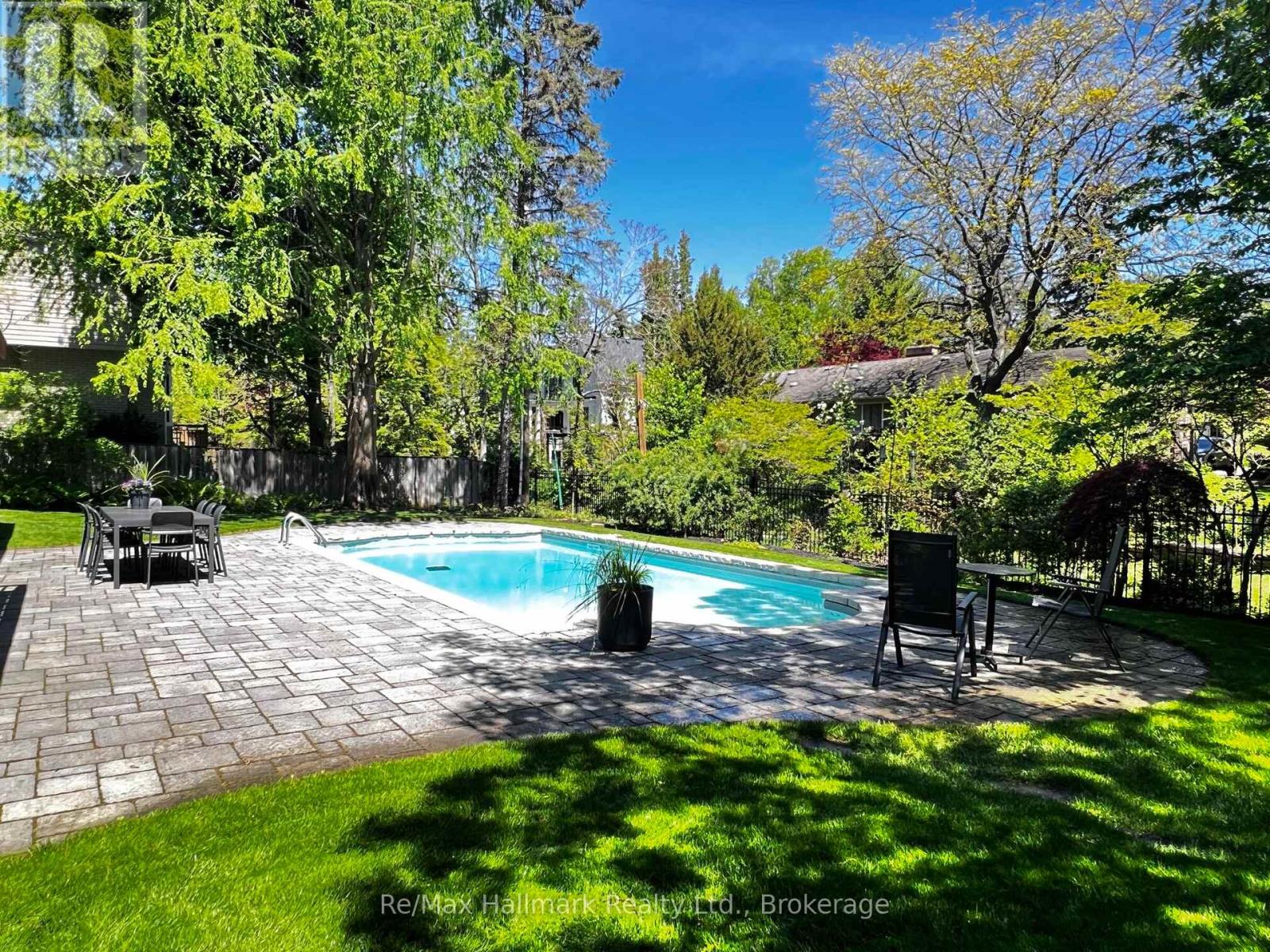 169 Morrison Road, Oakville, Ontario  L6J 4J3 - Photo 3 - W13174062