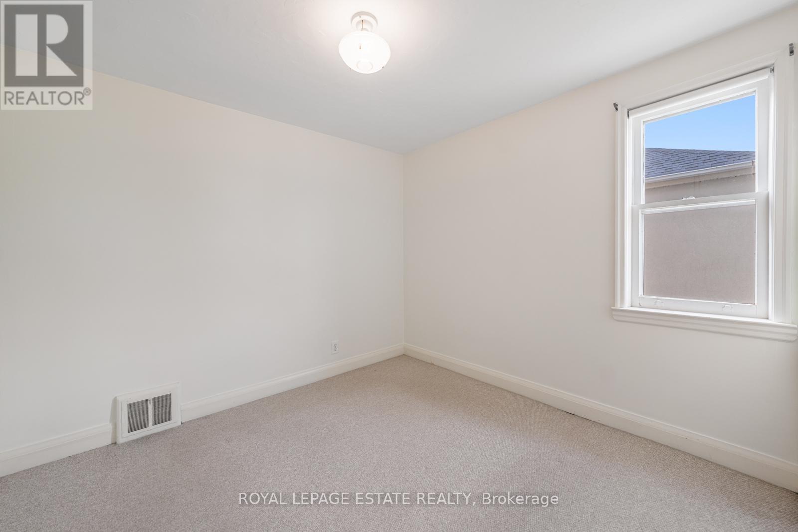 601 Pharmacy Avenue, Toronto, Ontario  M1L 3H1 - Photo 17 - E13175990