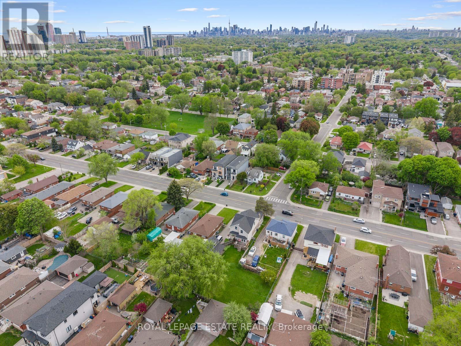 601 Pharmacy Avenue, Toronto, Ontario  M1L 3H1 - Photo 46 - E13175990