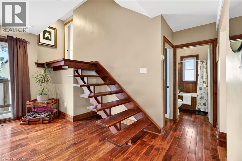 380 East 37th Street, Hamilton, Ontario  L8V 4B8 - Photo 27 - 40824601