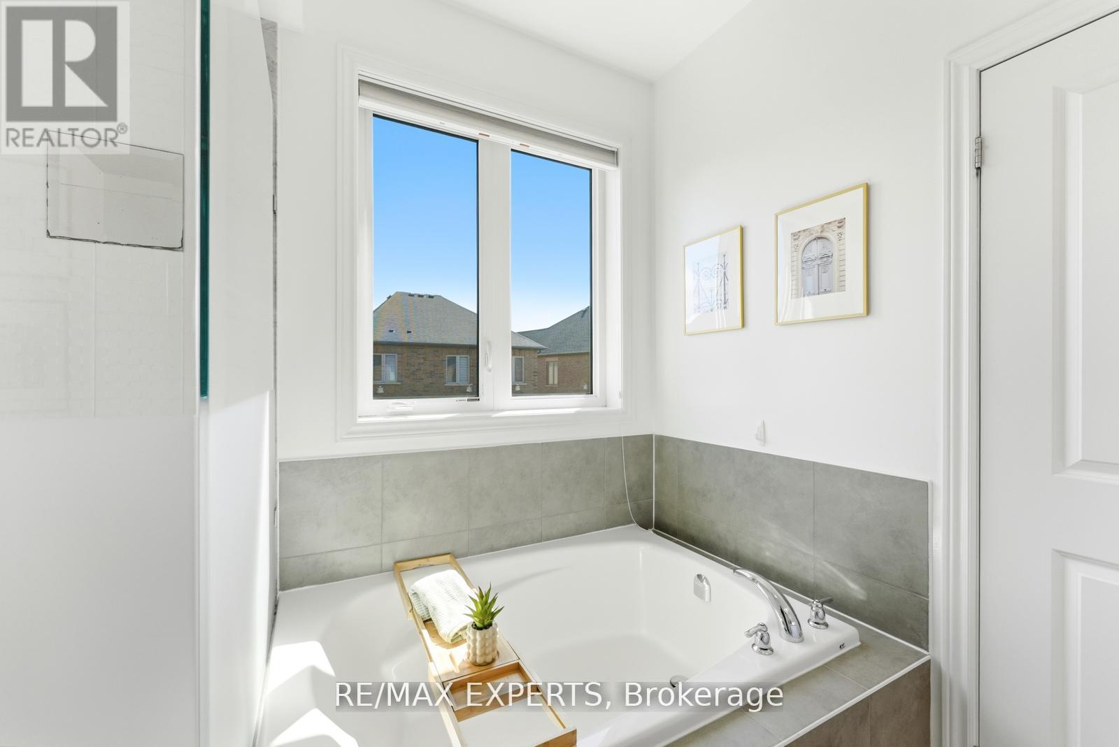 45 Bright Land Drive, Vaughan, Ontario  L4H 3N5 - Photo 20 - N13175914