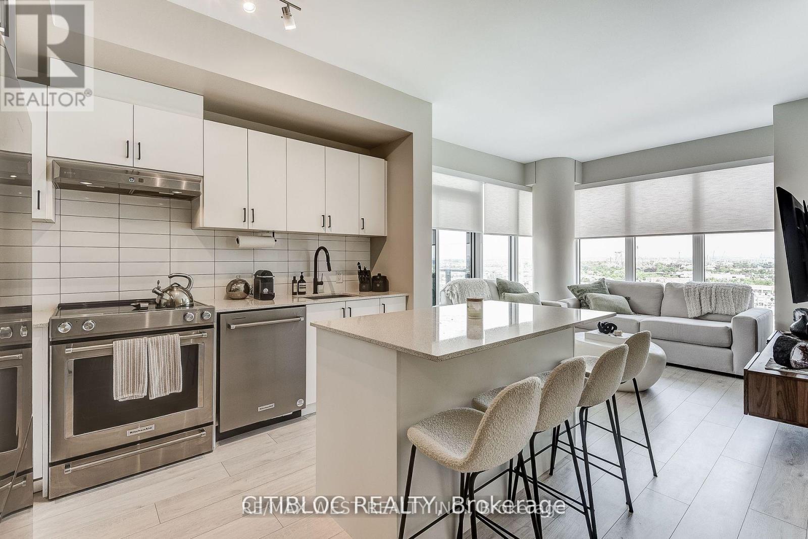 1408 - 9000 Jane Street, Vaughan, Ontario  L4K 0M6 - Photo 7 - N13175926