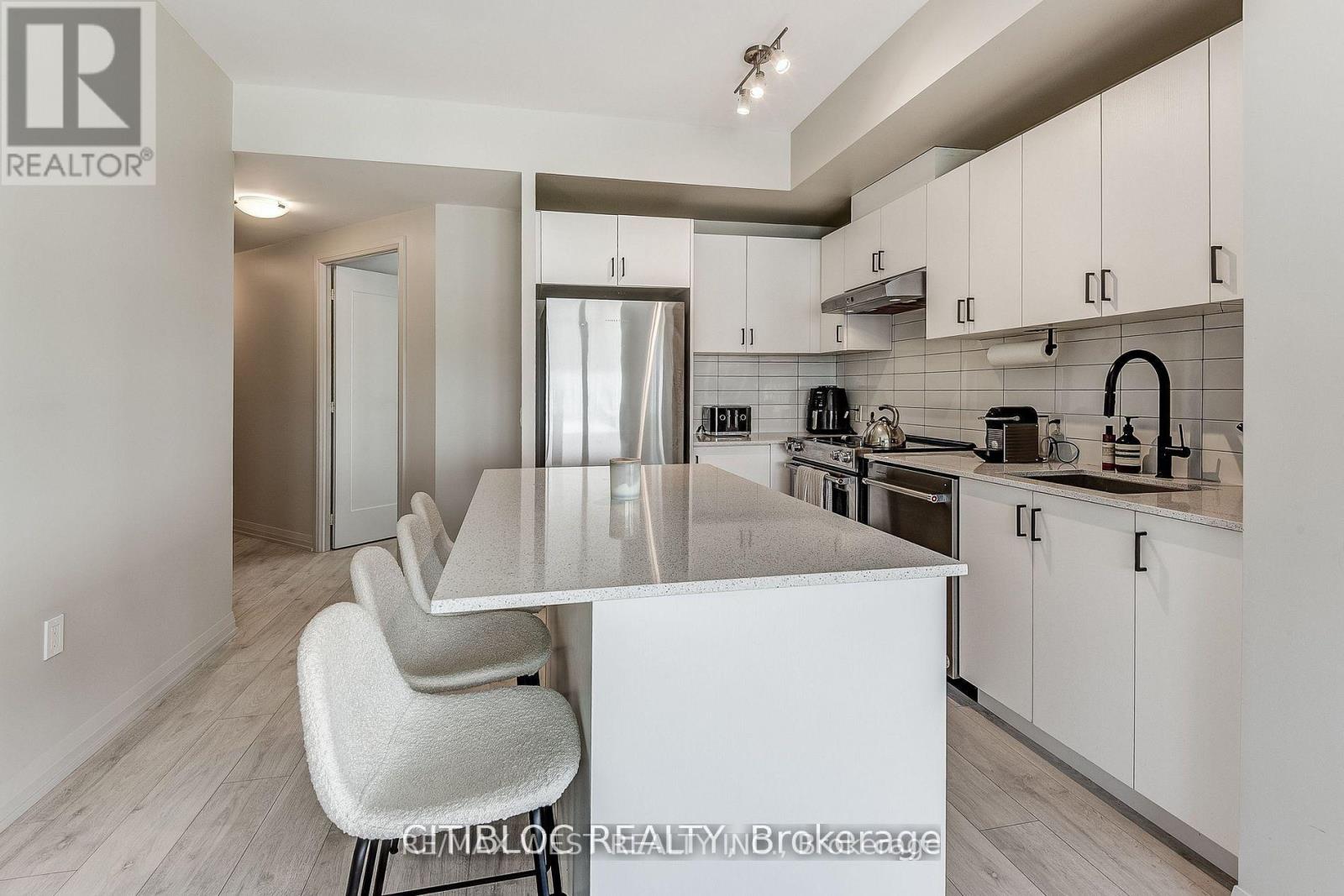 1408 - 9000 Jane Street, Vaughan, Ontario  L4K 0M6 - Photo 9 - N13175926