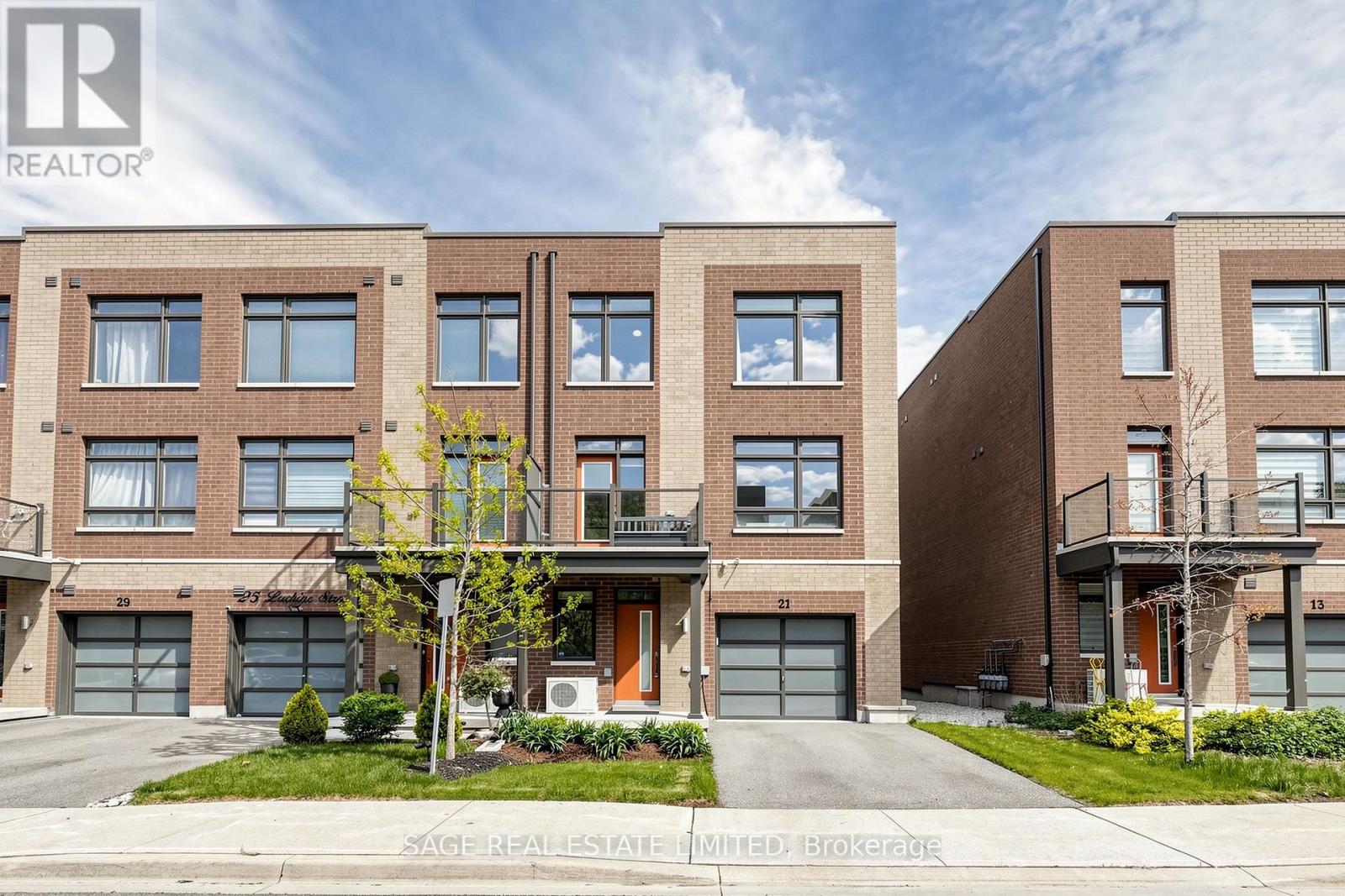 21 LACHINE STREET, Vaughan, Ontario