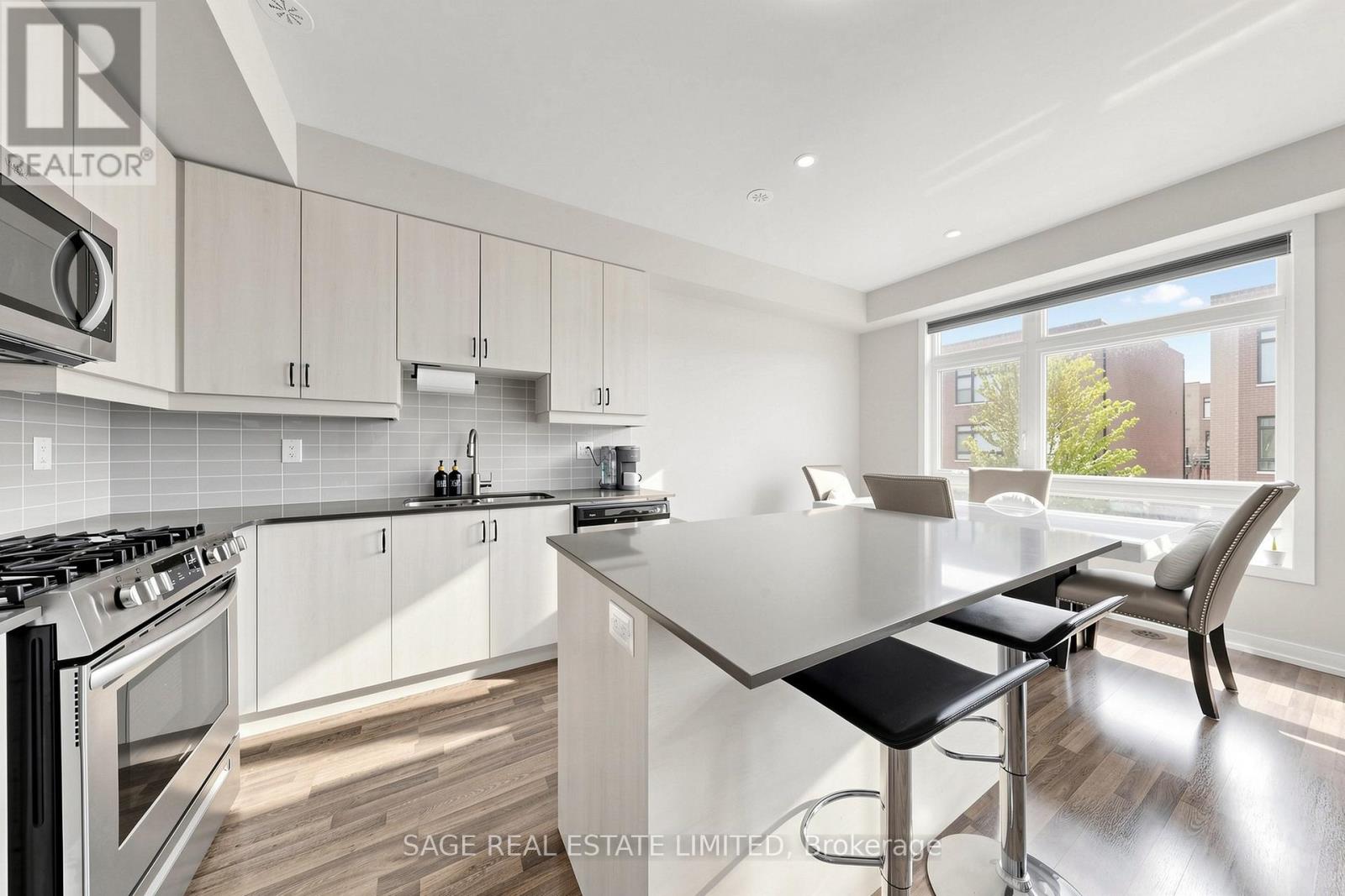 21 Lachine Street, Vaughan, Ontario  L4L 0L9 - Photo 13 - N13176044