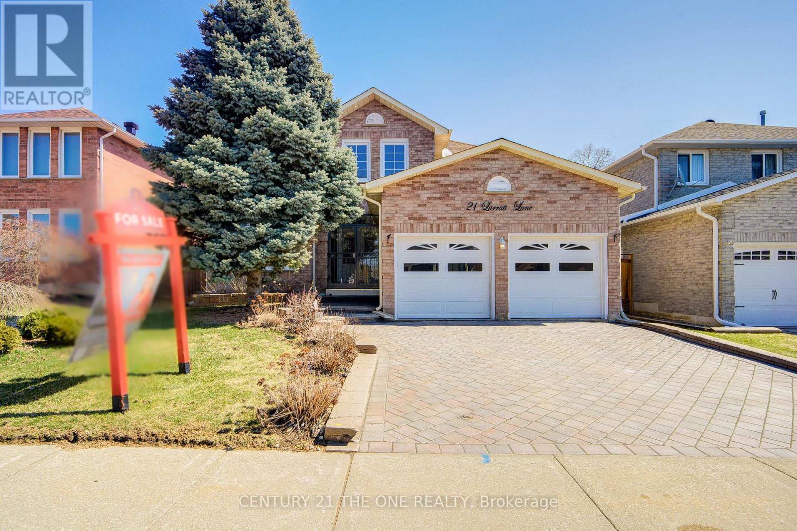 21 LARRATT LANE, Richmond Hill, Ontario