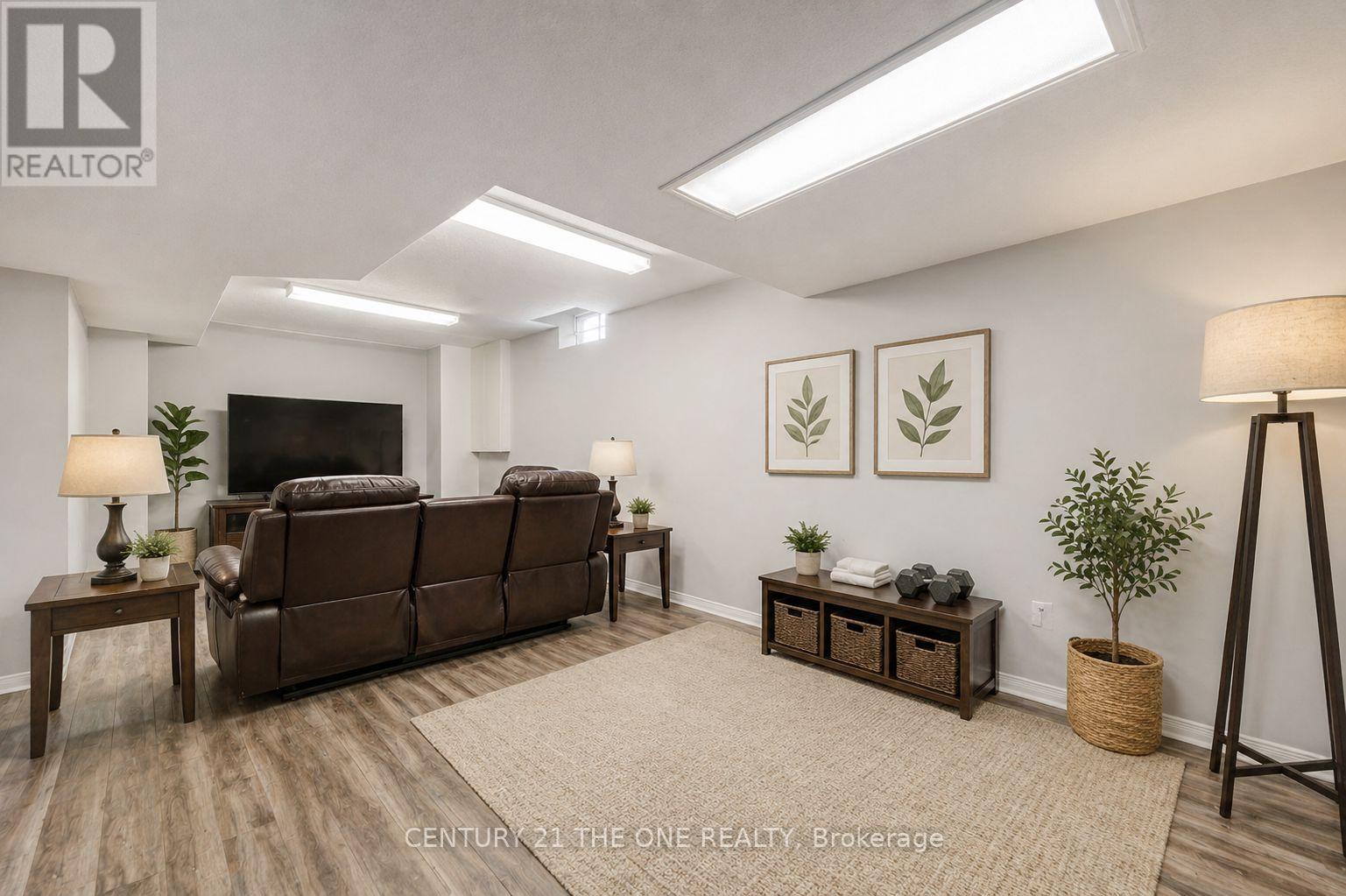 21 Larratt Lane, Richmond Hill, Ontario  L4C 9J1 - Photo 20 - N13176166