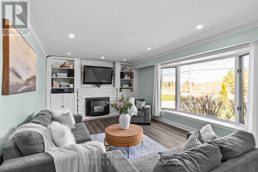 823 Essa Road, Barrie (Holly), Ontario  L4N 9G5 - Photo 9 - S13176000