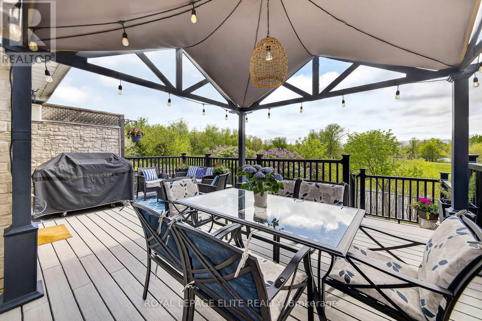 155 Pringle Drive, Barrie, Ontario  L4N 0R3 - Photo 2 - S13176098