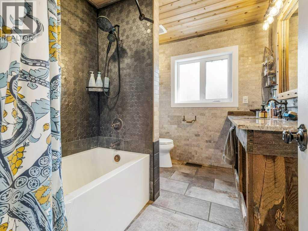 6501 22 Avenue, Coleman, Alberta  T0K 0M0 - Photo 13 - A2313748