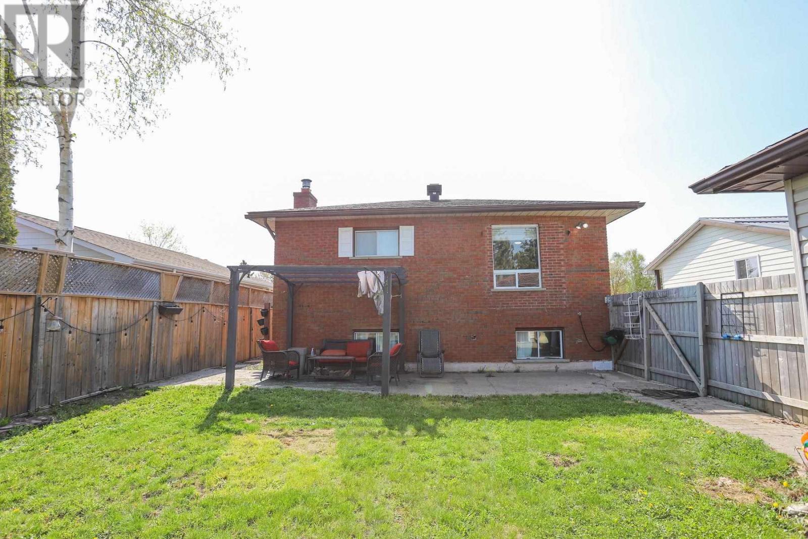 34 Robin St, Sault Ste Marie, Ontario  P6A 5X9 - Photo 36 - SM261184