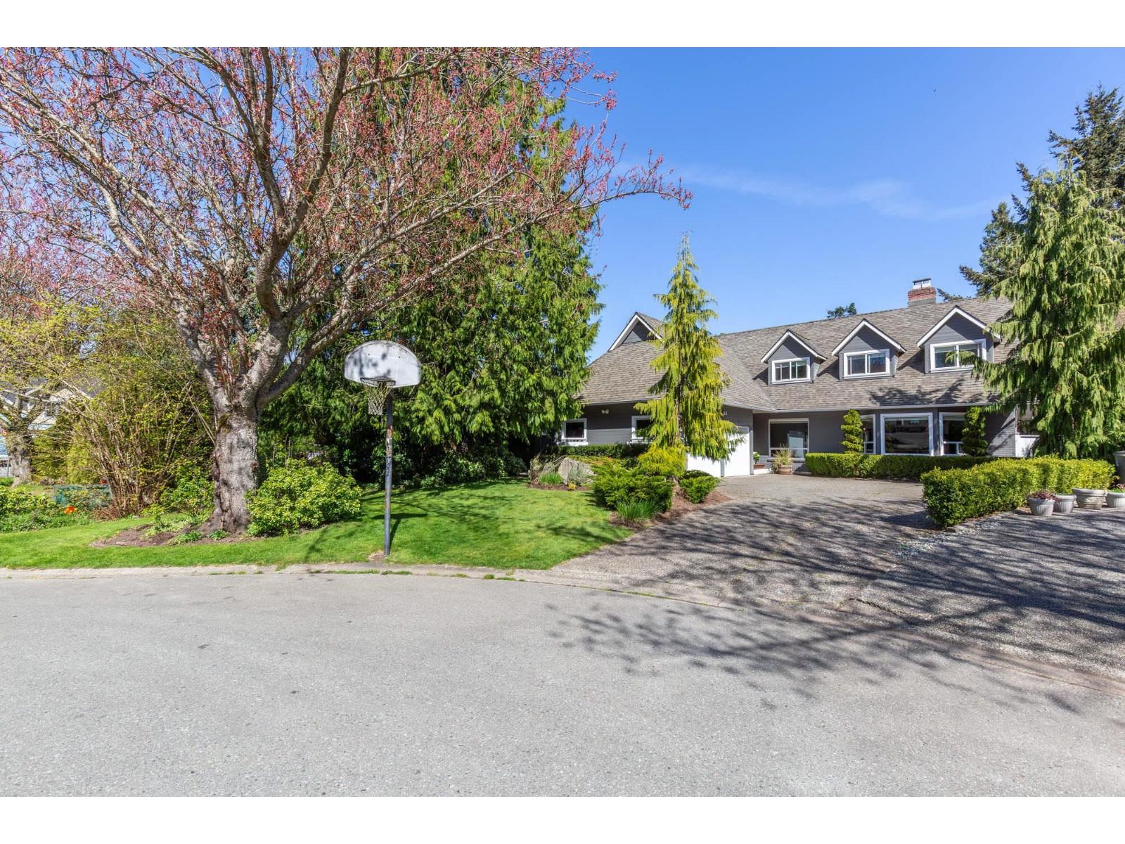 2434 127 Street, Surrey, British Columbia  V4A 8H4 - Photo 3 - R3107251