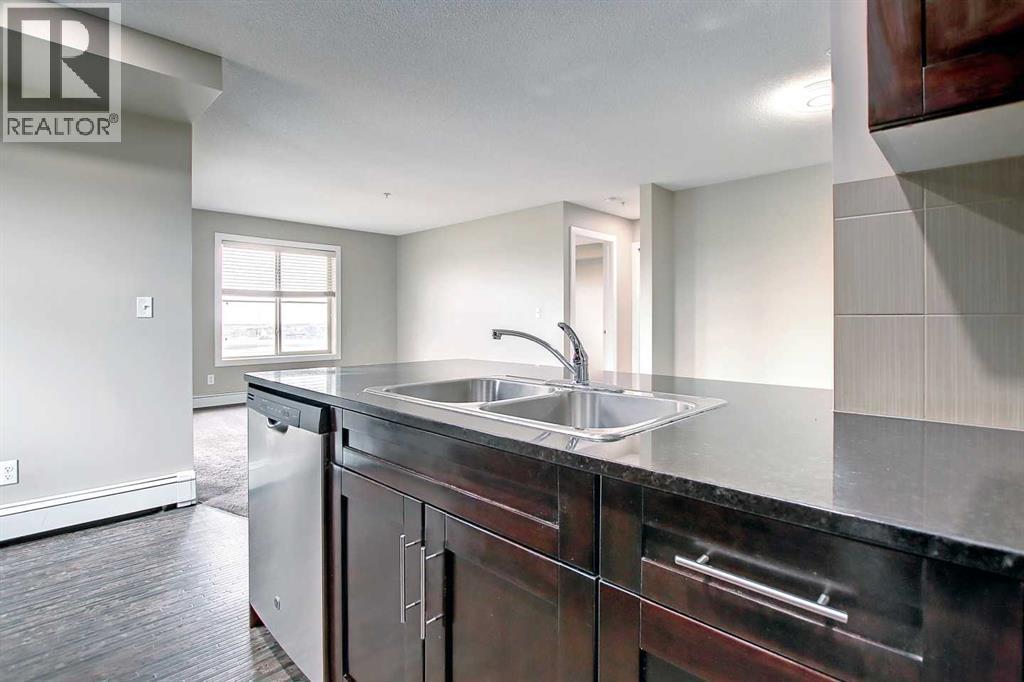 301, 355 Taralake Way NE, Calgary, Alberta  T3J 0M3 - Photo 15 - A2301037