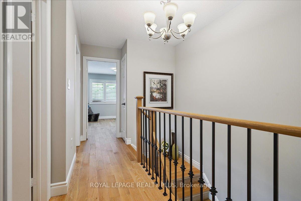 5300 Palmetto Place, Mississauga, Ontario  L5M 0C7 - Photo 16 - W13175902