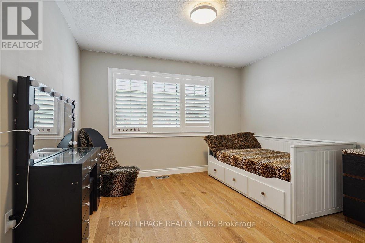 5300 Palmetto Place, Mississauga, Ontario  L5M 0C7 - Photo 21 - W13175902
