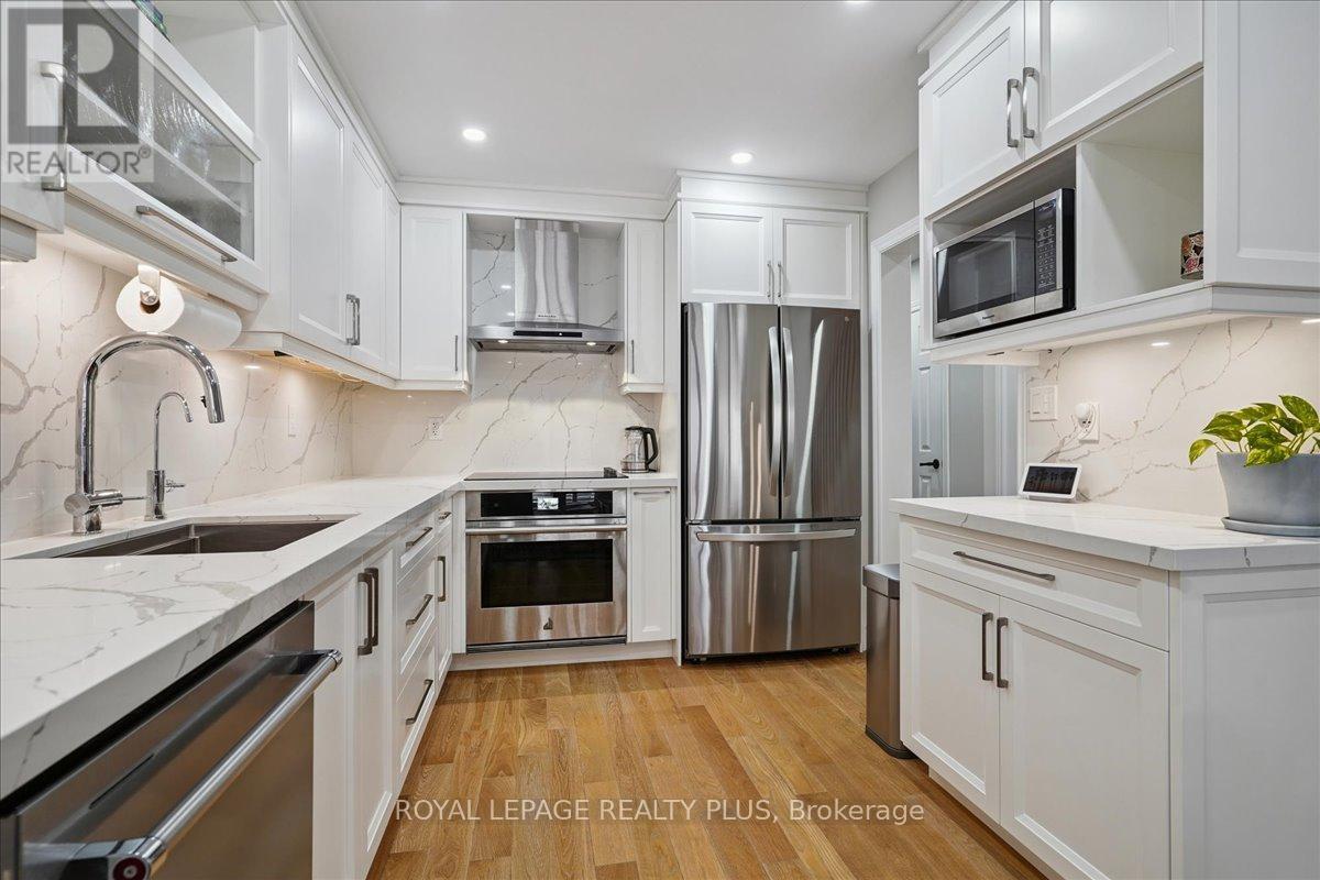 5300 Palmetto Place, Mississauga, Ontario  L5M 0C7 - Photo 9 - W13175902