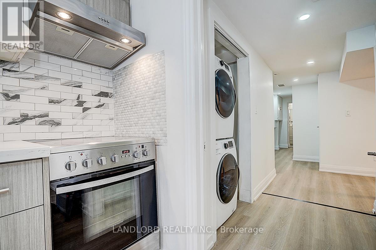 Lower - 56 Bicknell Avenue, Toronto, Ontario  M9M 4G5 - Photo 28 - W13175916