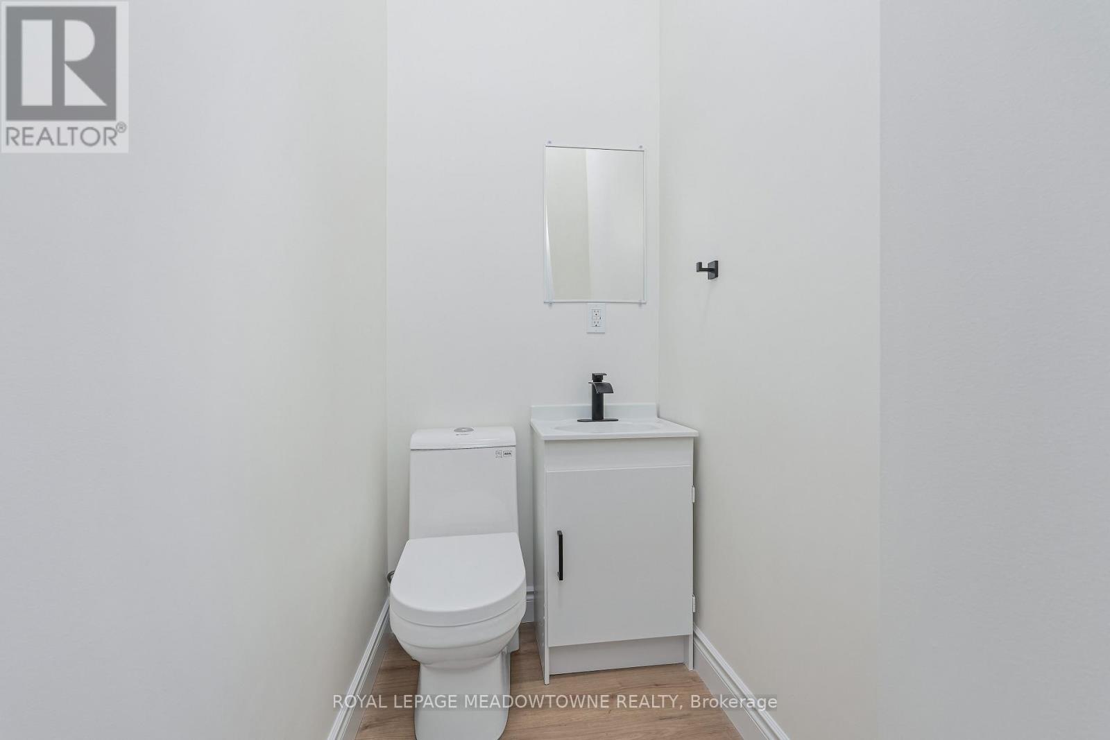 17 College Street, Halton Hills, Ontario  L7G 2N6 - Photo 24 - W13175958