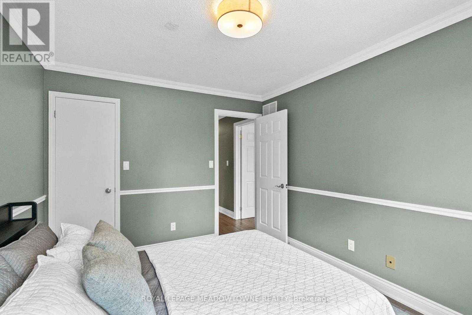 105 Laurier Avenue, Milton, Ontario  L9T 4X4 - Photo 27 - W13176014