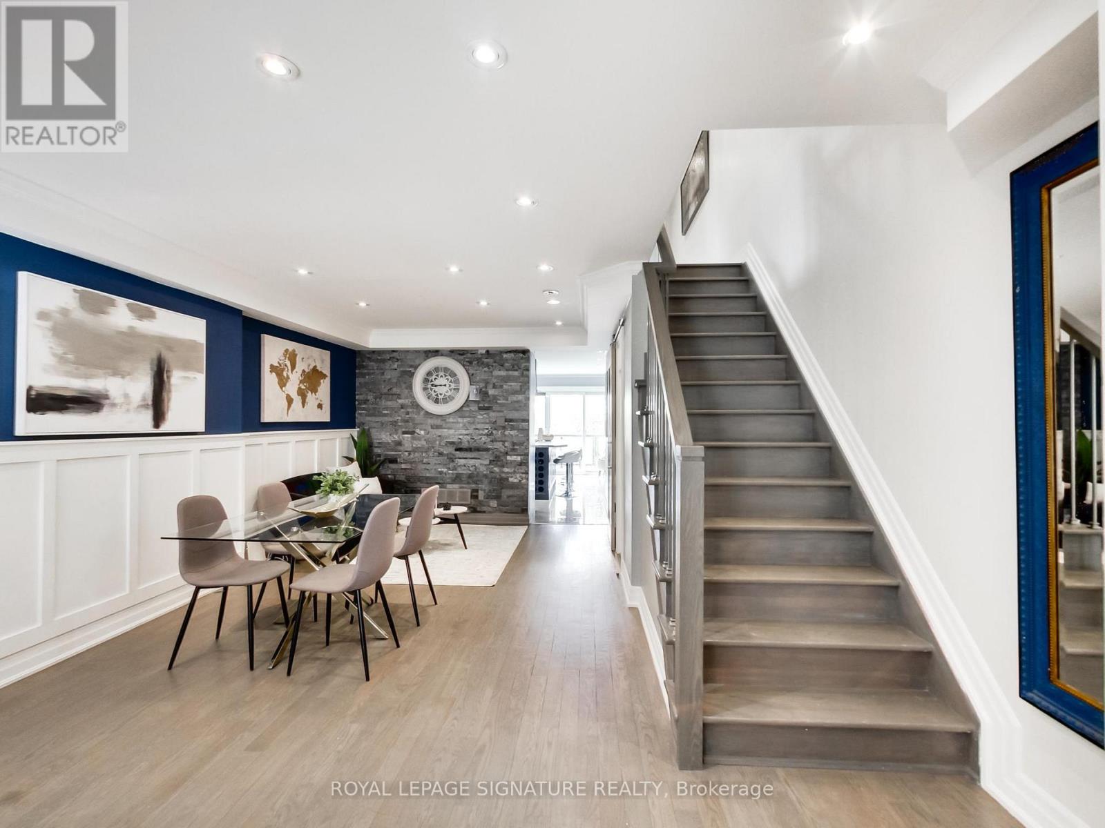 55 Cameron Avenue, Toronto, Ontario  M6M 1R1 - Photo 5 - W13176022