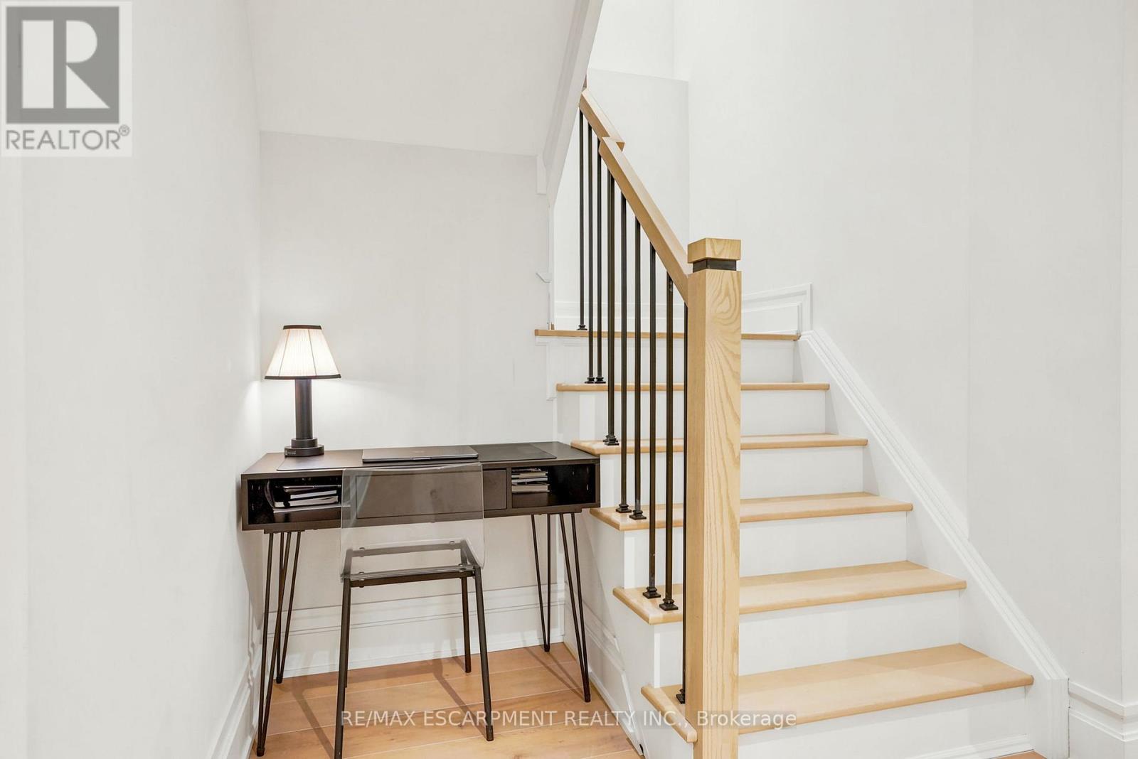 38a Maple Avenue N, Mississauga, Ontario  L5H 2S1 - Photo 32 - W13176120