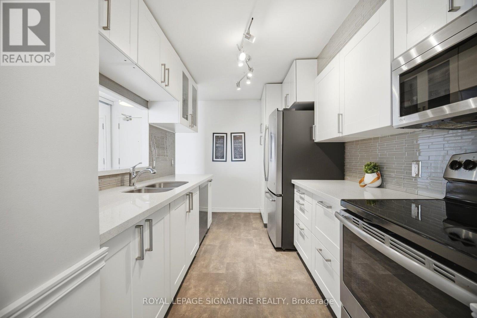 1803 - 25 Trailwood Drive, Mississauga, Ontario  L4Z 3K9 - Photo 20 - W13176138