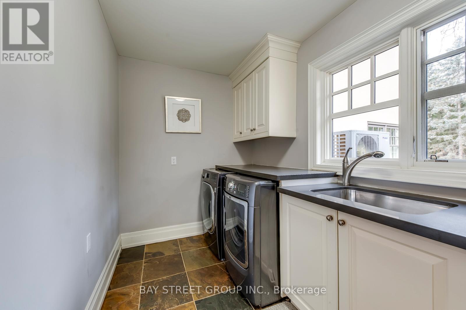 1267 Donlea Crescent, Oakville, Ontario  L6J 1V8 - Photo 21 - W13176156