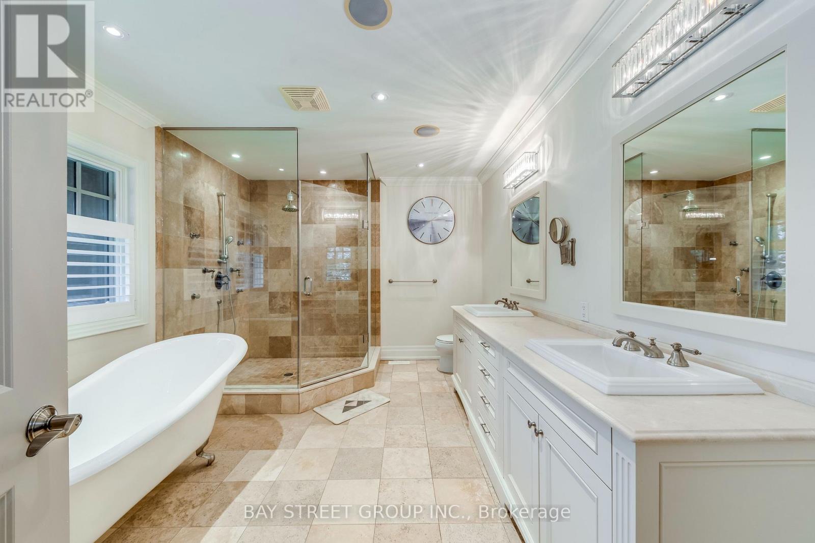 1267 Donlea Crescent, Oakville, Ontario  L6J 1V8 - Photo 26 - W13176156