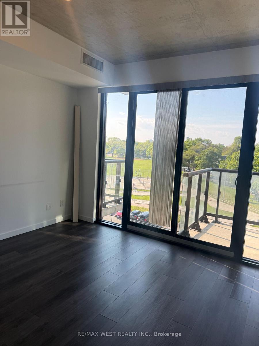 407 - 7 Smith Crescent, Toronto, Ontario  M8Z 0G3 - Photo 16 - W13176158