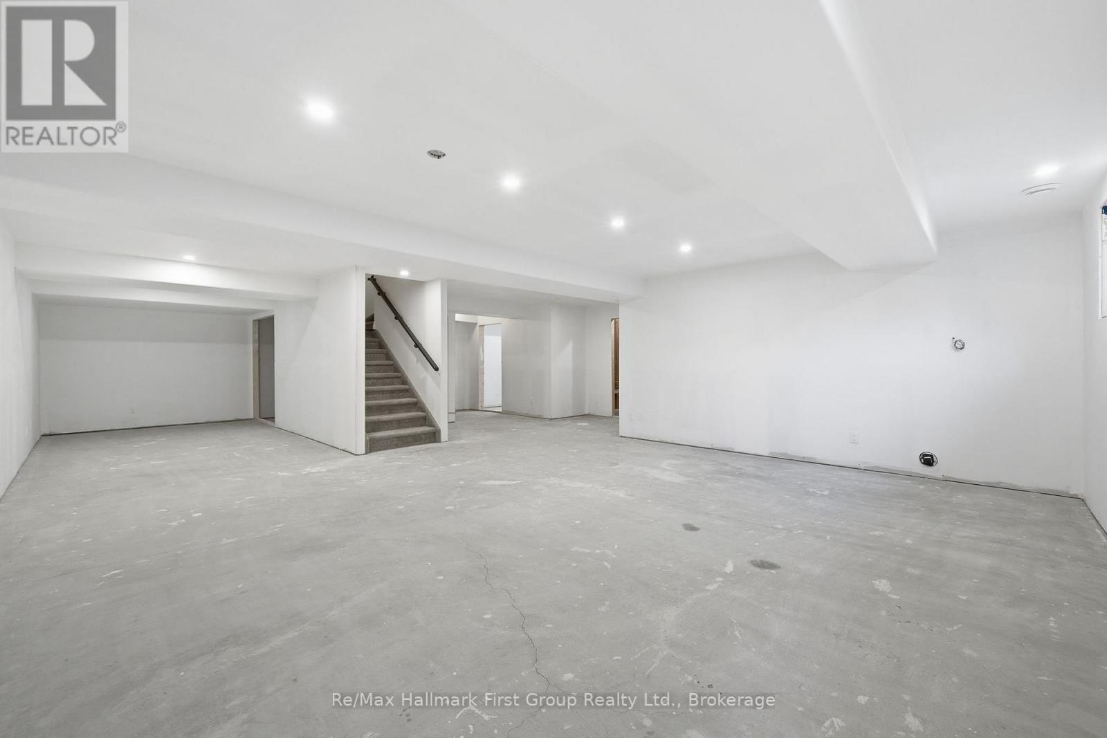 12 Ambrosia Terrace, Quinte West, Ontario  K8V 0G6 - Photo 28 - X13176206