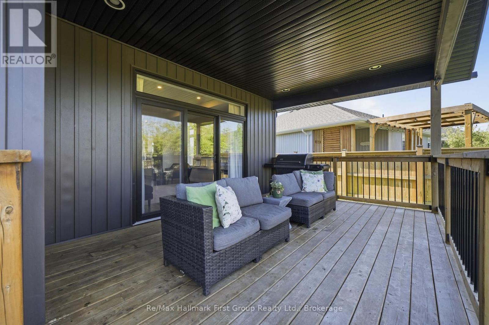 12 Ambrosia Terrace, Quinte West, Ontario  K8V 0G6 - Photo 33 - X13176206